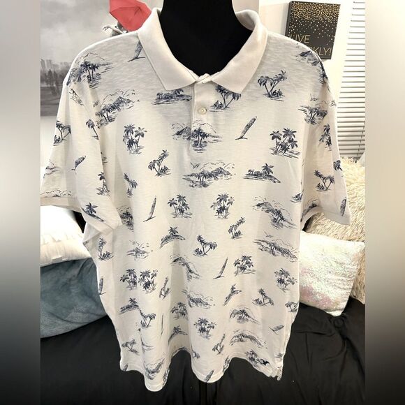 New! American Eagle palm tree Soft Polo
Tee - Picture 1 of 5